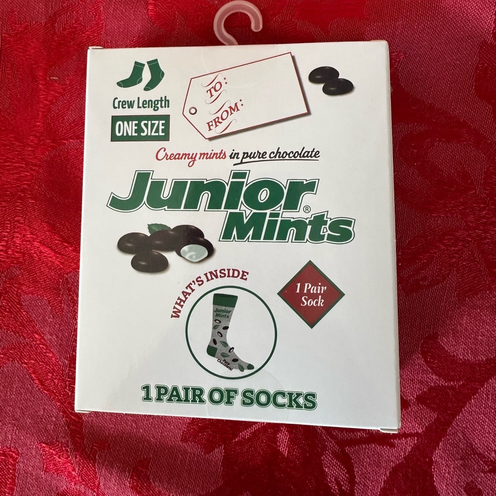 🌵 Jr Mints 1 pair of crew unisex socks in a box (see description) 🌵3/$15